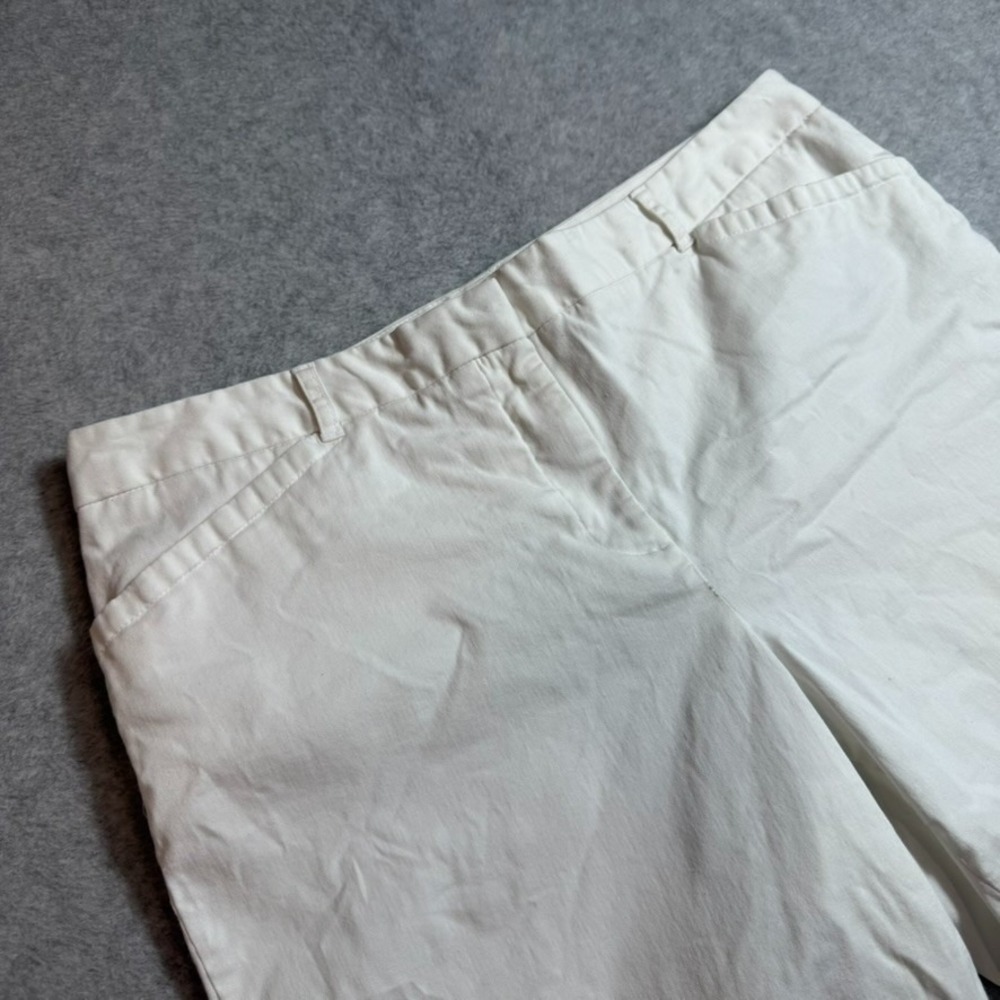 Charter Club White Bermuda Shorts Womens 14 Flat Front Slash Pockets Classic